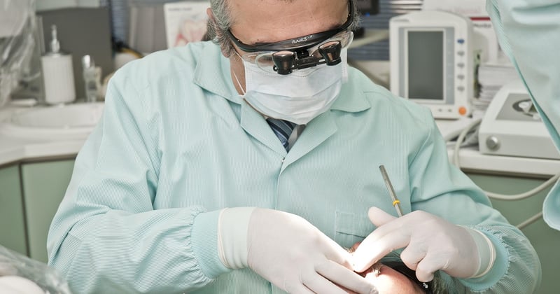 Financer des soins de santé : les options et aides disponibles