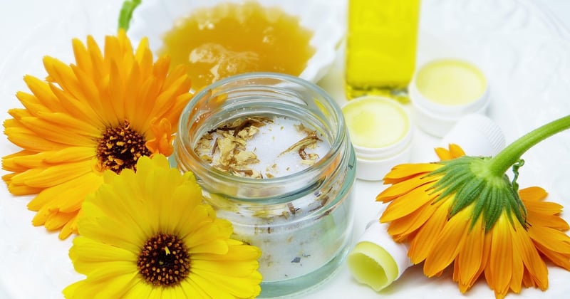 Routine de soins naturels pour une peau éclatante : mes secrets qui fonctionnent vraiment